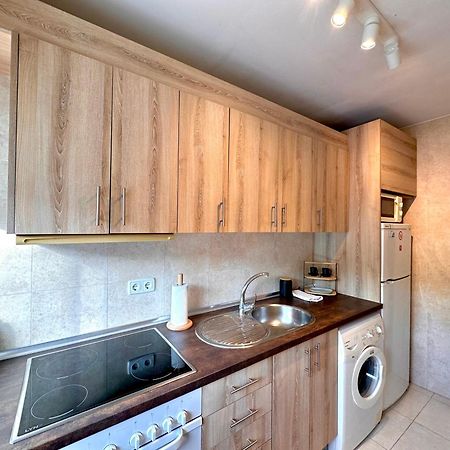 Apartamentos J&K Торремолинос Экстерьер фото