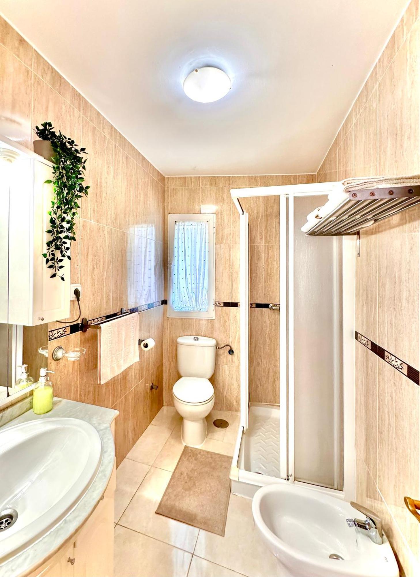 Apartamentos J&K Торремолинос Экстерьер фото