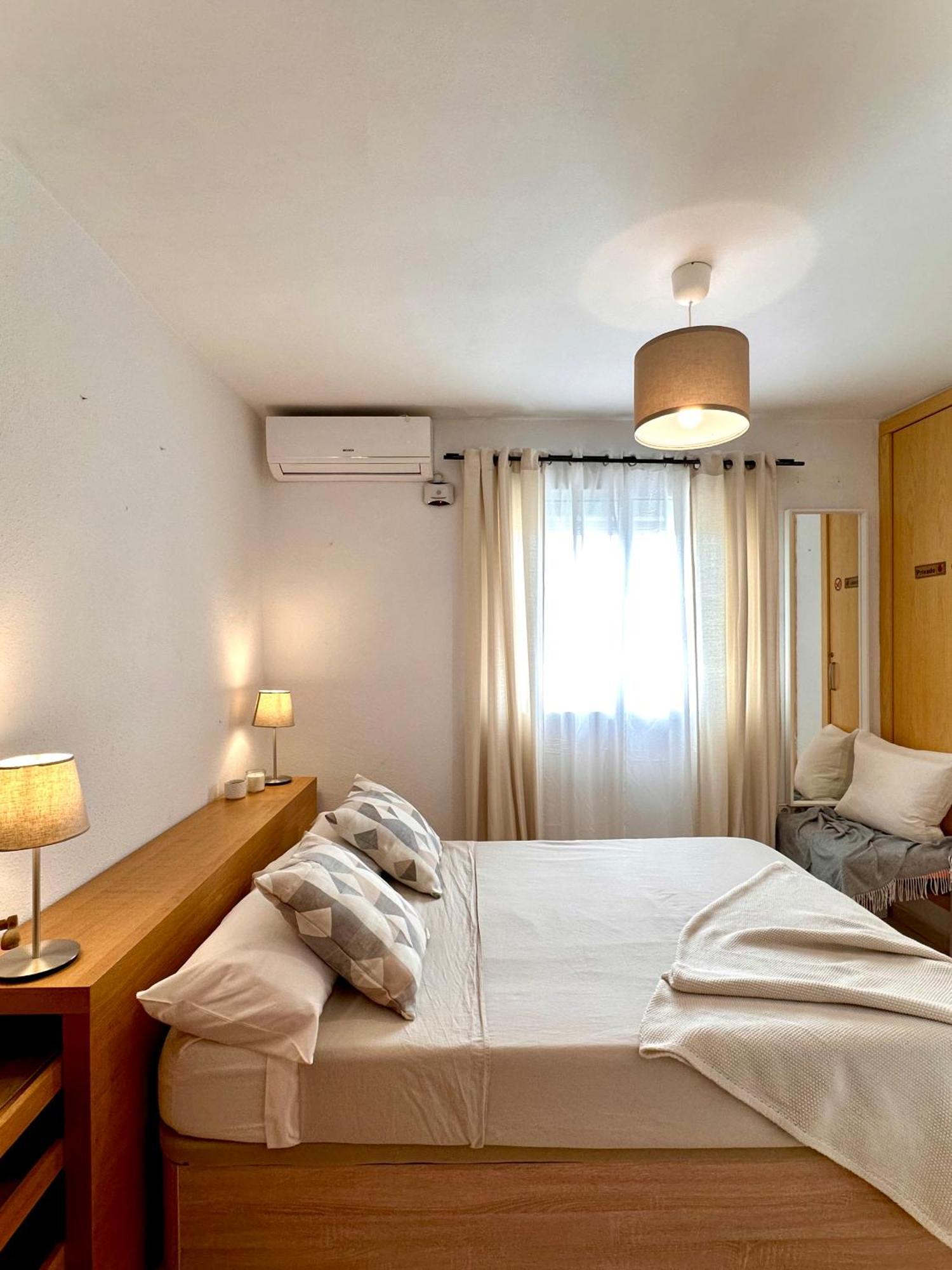 Apartamentos J&K Торремолинос Экстерьер фото